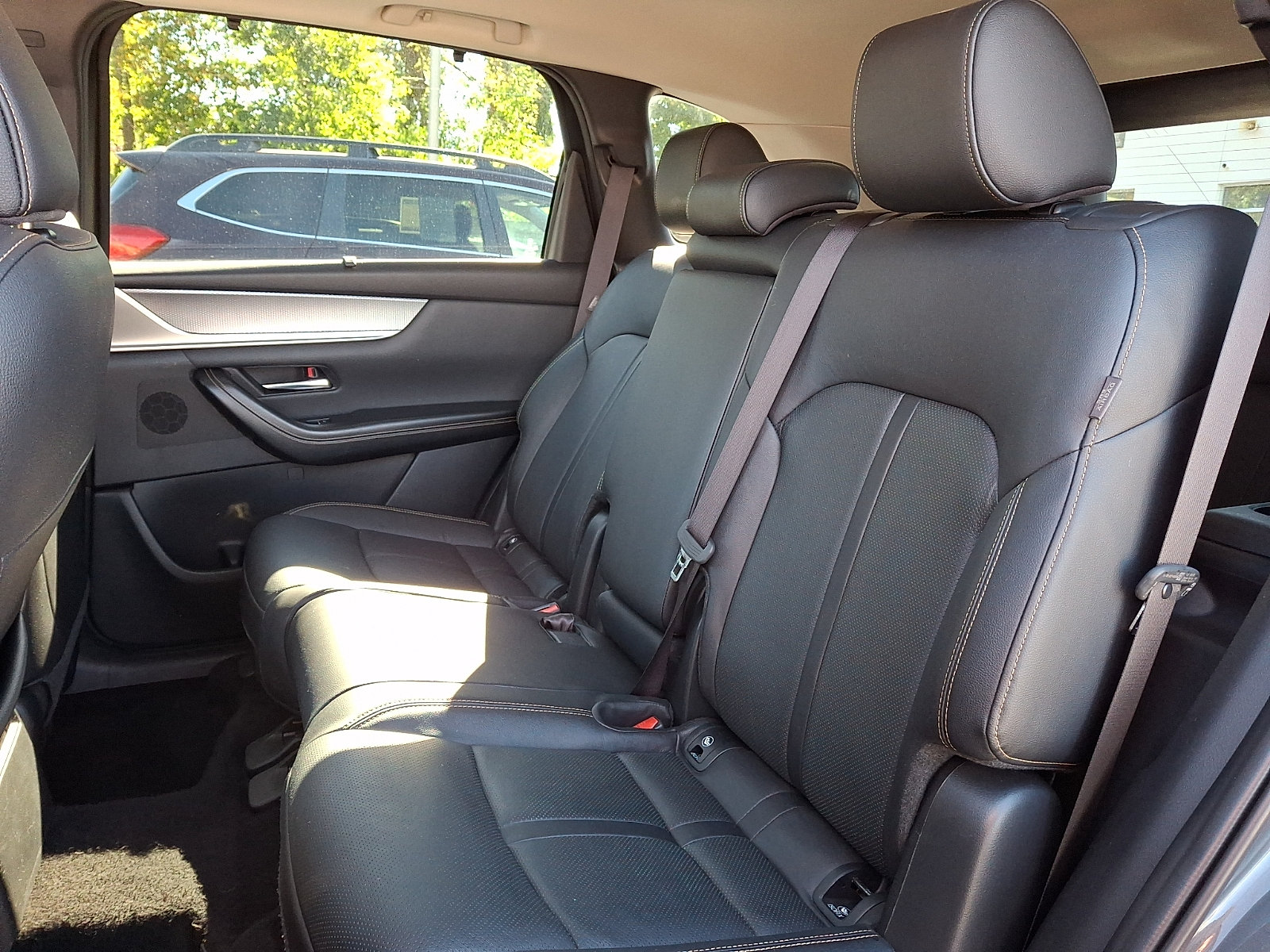 Certified 2024 MAZDA CX-90 3.3 Turbo w/ Preferred Plus AWD/4WD image 9