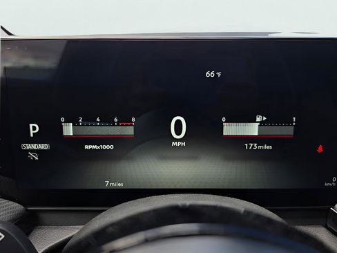 New 2026 Nissan Kicks SR FWD image 10