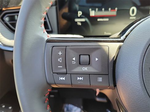 New 2026 Nissan Kicks SR w/ Illumination Package image 6