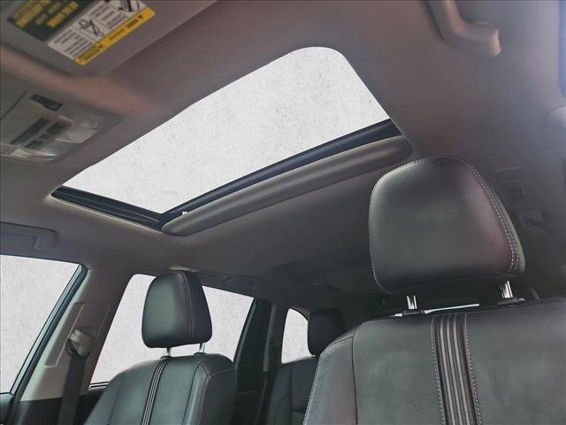 Used 2017 Toyota Highlander SE FWD image 20