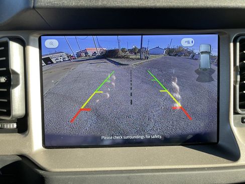 Used 2025 Ford Bronco Outer Banks image 22