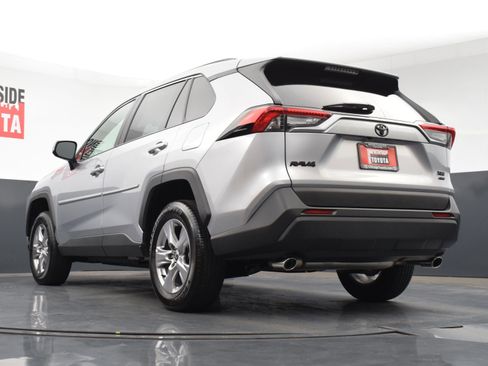 Used 2025 Toyota RAV4 XLE image 26