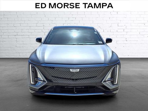 Used 2024 Cadillac Lyriq Luxury RWD image 6