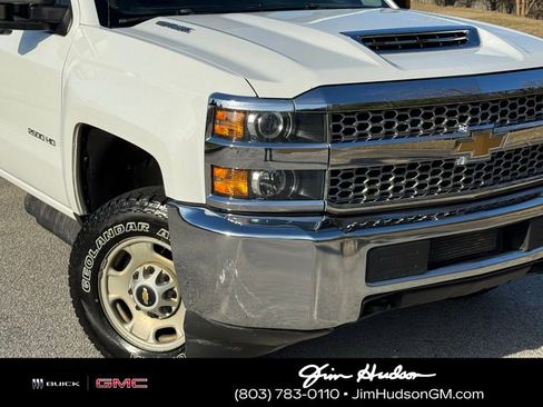 Used 2019 Chevrolet Silverado 2500 W/T w/ WT Convenience Package image 6