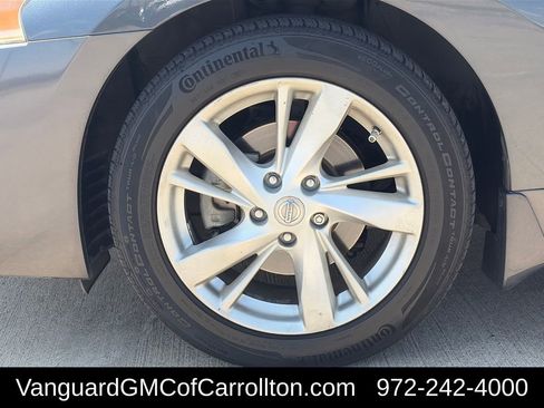 Used 2013 Nissan Altima 2.5 SV FWD image 10