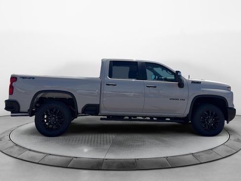 New 2026 Chevrolet Silverado 2500 Custom w/ Custom Value Package AWD/4WD image 5