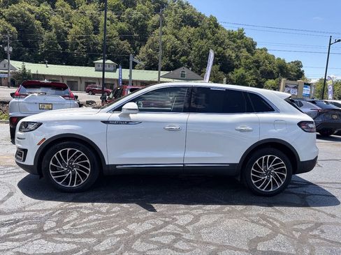 Used 2020 Lincoln Nautilus Reserve w/ Cargo Utility Package AWD/4WD image 6