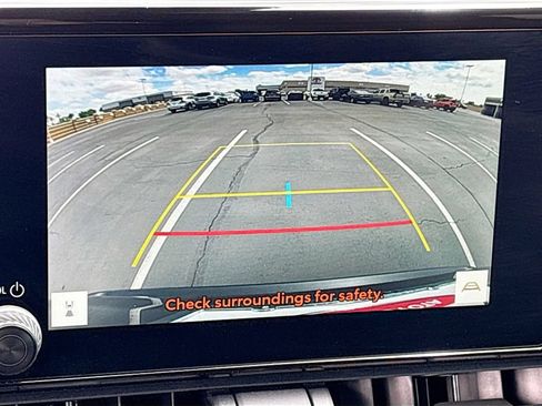 Used 2025 Toyota RAV4 XLE w/ Convenience Package FWD image 15