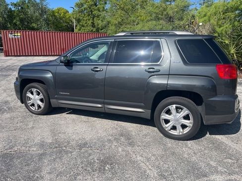 Used 2017 GMC Terrain SLE w/ Convenience Package FWD image 11