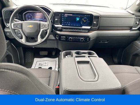 Certified 2025 Chevrolet Silverado 1500 LT AWD/4WD image 5
