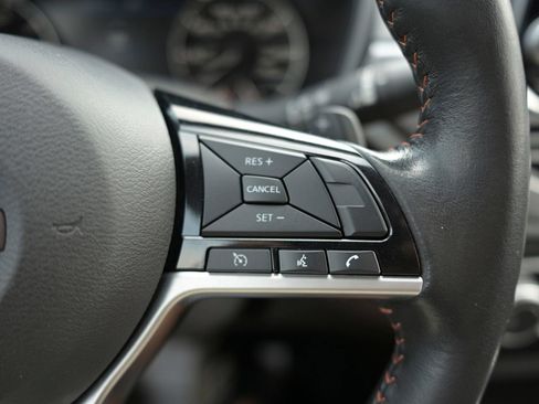 Used 2024 Nissan Altima 2.5 SR AWD/4WD image 21