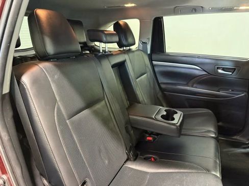 Used 2019 Toyota Highlander Limited image 82