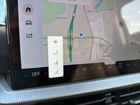 Used 2025 Ford Explorer Platinum w/ Ultimate Package image 32