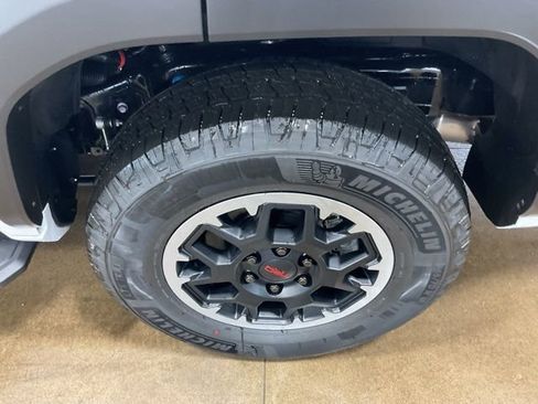 New 2026 Toyota 4Runner TRD Off-Road Premium image 7