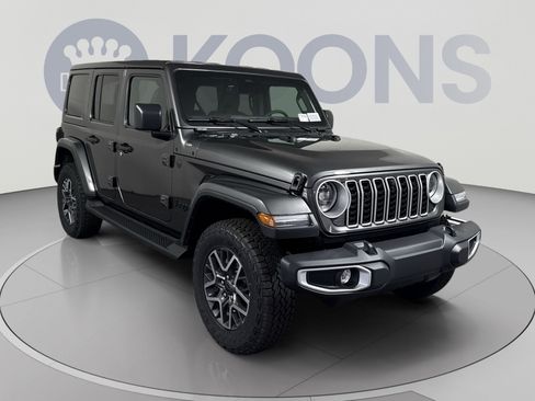 New 2026 Jeep Wrangler Unlimited Sahara AWD/4WD image 10