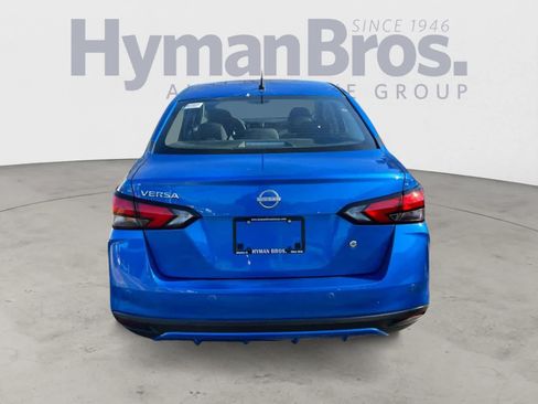 Certified 2024 Nissan Versa S w/ S Plus Package FWD image 11