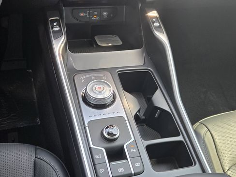 New 2026 Kia Sorento EX FWD image 31