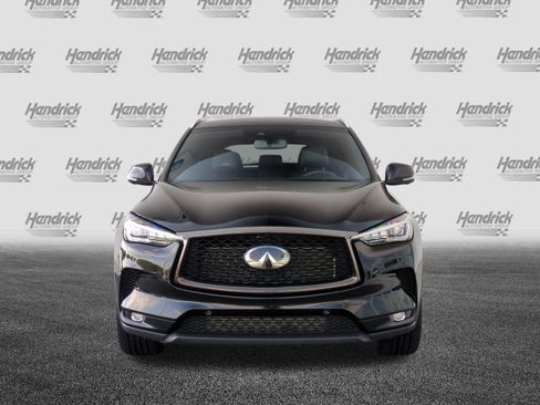 Used 2020 INFINITI QX50 Essential w/ Edition 30 Package AWD/4WD image 3