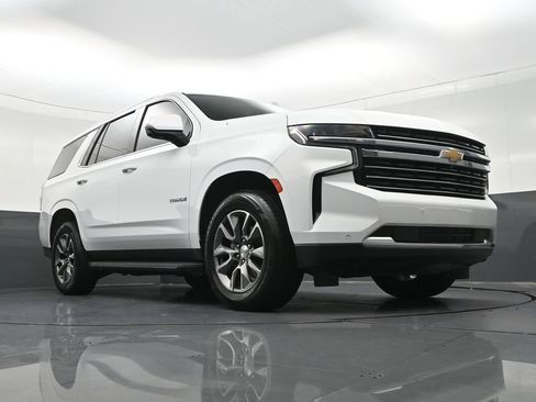 Used 2023 Chevrolet Tahoe LT w/ LT Signature Plus Package RWD image 27
