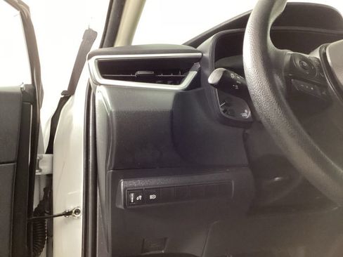 Used 2024 Toyota Corolla LE FWD image 12