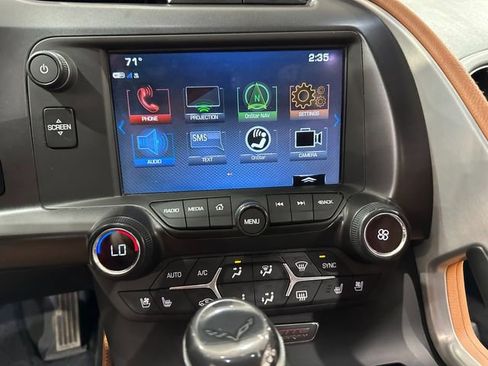 Used 2019 Chevrolet Corvette Stingray Coupe w/ 2LT Preferred Equipment Group RWD image 27