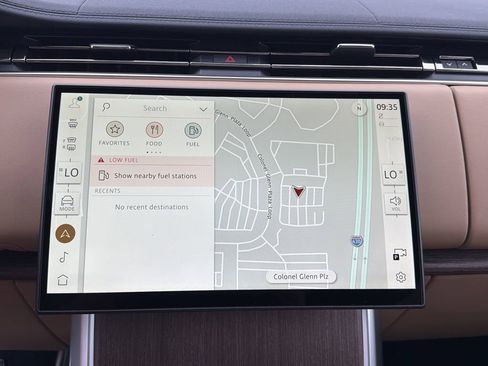New 2026 Land Rover Range Rover Long Wheelbase SE image 26