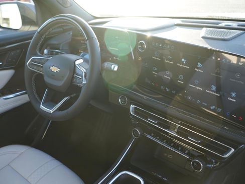 New 2026 Chevrolet Traverse High Country image 28