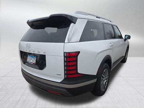 Used 2026 Hyundai Palisade SEL image 3