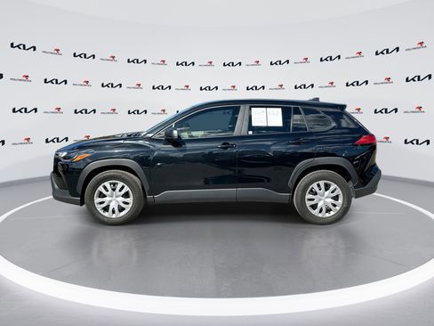 Used 2024 Toyota Corolla Cross L image 5