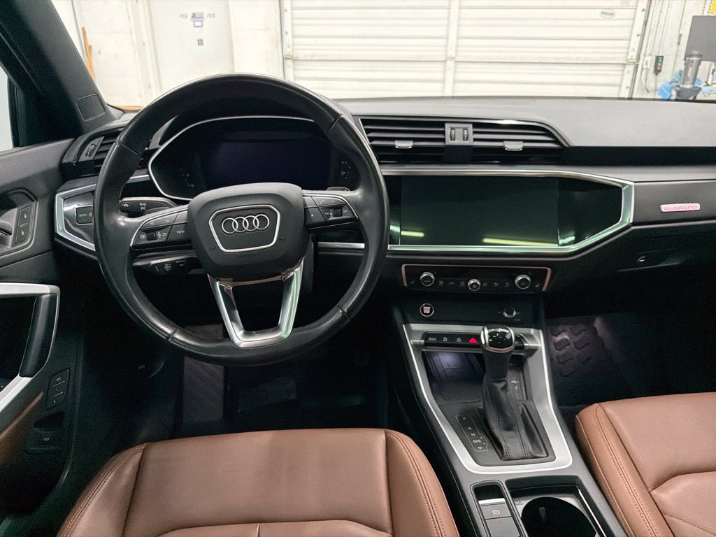 Used 2024 Audi Q3 2.0T Premium Plus AWD/4WD image 25