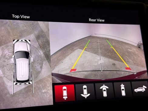 Used 2024 Jeep Grand Cherokee Limited 4xe w/ Luxury Tech Group II image 16