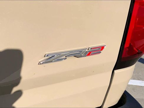 Used 2021 Chevrolet Colorado ZR2 image 10