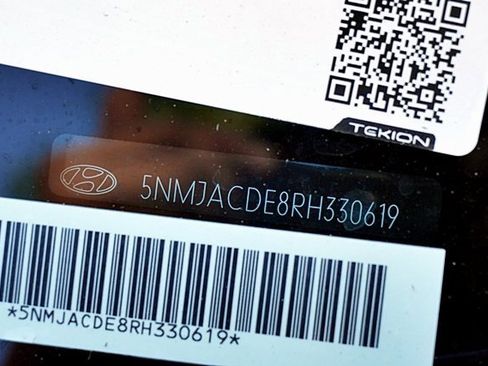 Certified 2024 Hyundai Tucson SE image 32