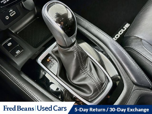 Used 2020 Nissan Rogue SL w/ Premium Package AWD/4WD image 24