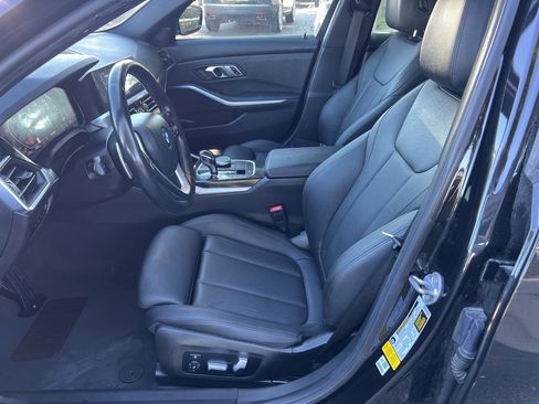 Used 2019 BMW 330i Sedan w/ Convenience Package image 21