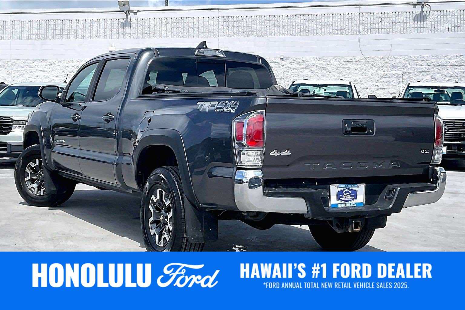Used 2020 Toyota Tacoma TRD Off-Road AWD/4WD image 4