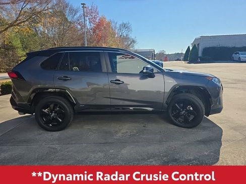 Used 2019 Toyota RAV4 XSE w/ XSE Weather Package image 9