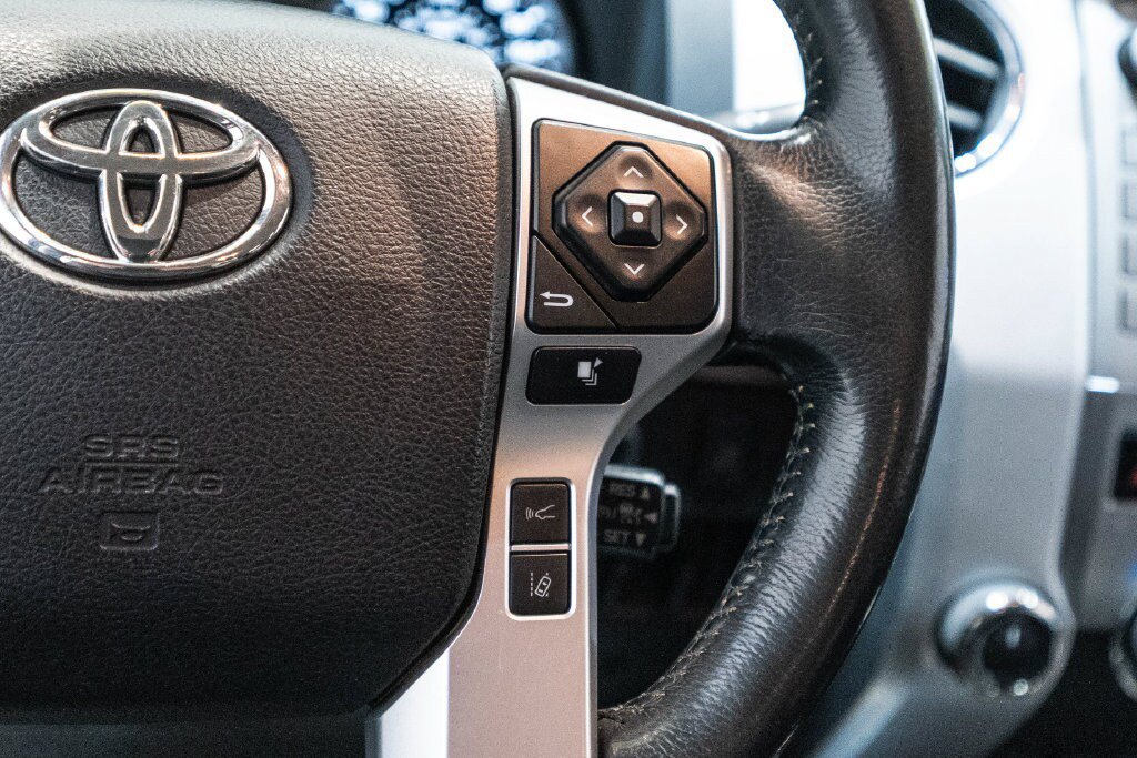 Used 2021 Toyota Tundra Limited w/ Limited Premium Package AWD/4WD image 20