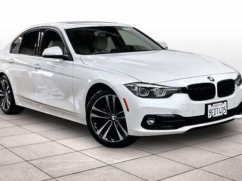 Used 2018 BMW 330i Sedan image 2