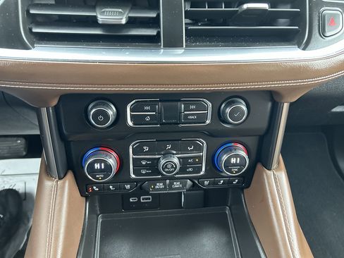 Used 2023 Chevrolet Tahoe High Country image 29