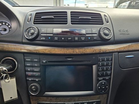 Used 2009 Mercedes-Benz E 63 AMG Sedan image 27