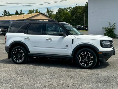 Used 2021 Ford Bronco Sport Outer Banks AWD/4WD image 2