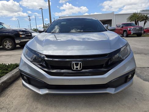 Used 2020 Honda Civic Sport image 2