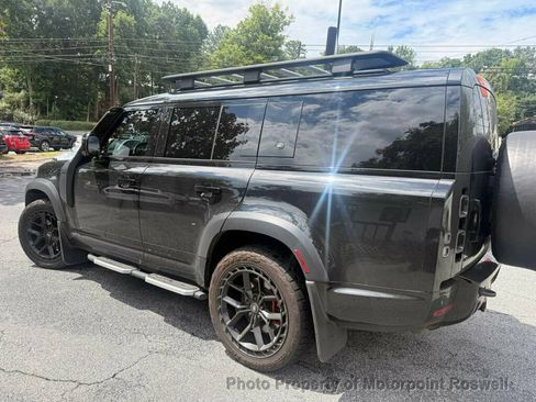 Used 2023 Land Rover Defender 130 X AWD/4WD image 8