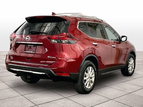 Used 2018 Nissan Rogue SV AWD/4WD image 11