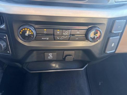 Used 2023 Ford F150 XLT image 23