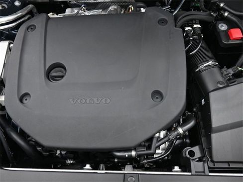 New 2026 Volvo XC90 B6 Ultra image 37