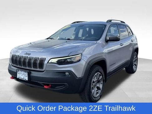 Used 2020 Jeep Cherokee Trailhawk w/ Comfort/Convenience Group AWD/4WD image 1