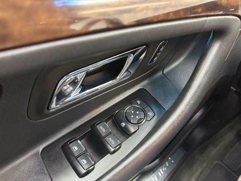 Used 2013 Ford Taurus Limited image 11