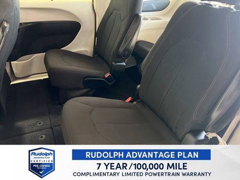 Used 2017 Chrysler Pacifica Touring Plus w/ Tire & Wheel Group image 32